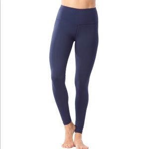 Navy blue high waisted 90 degree by reflex legging